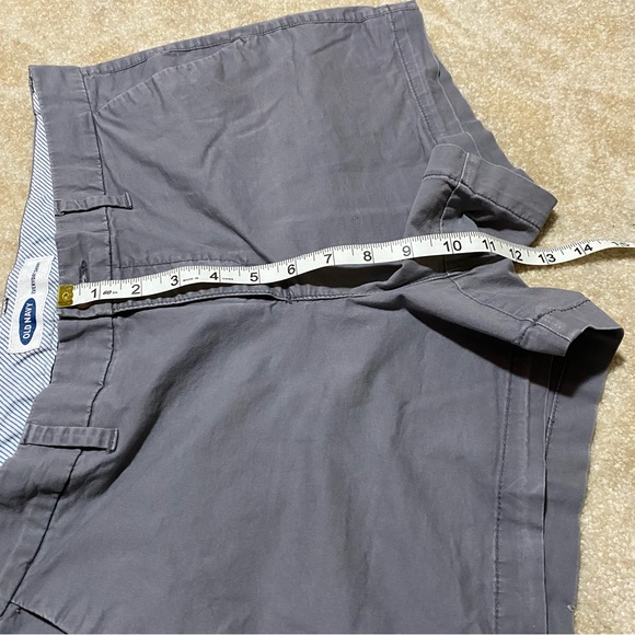 Old Navy Everyday Short Gray Shorts 10 - Picture 5 of 8